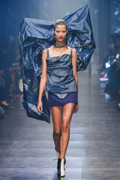 Look 52